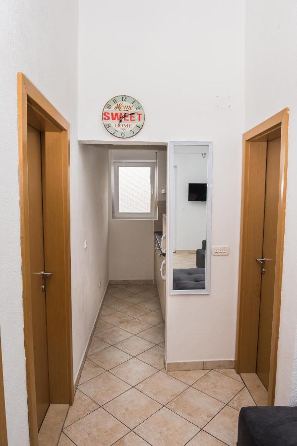 Apartments Slavka Rogoznica  Exterior photo